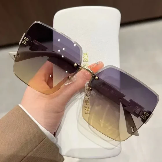 2025New Frameless Two-Tone Gradient Sunglasses for Women, Fashionable and Trendy Internet Celebrity Sunglasses for Driving