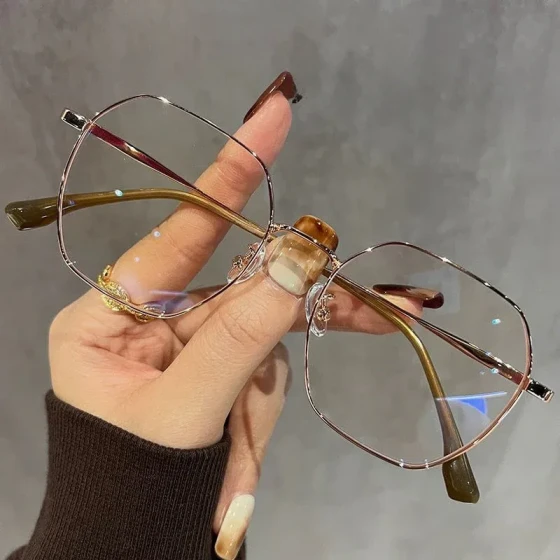 New ultra-light polygonal eyeglass frames for men with round faces, versatile eyeglass frames for women, suitable for prescription lenses48051