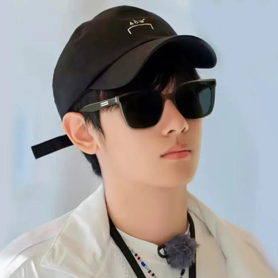 New model as seen on Xiaohongshu gm Sunglasses for men and women, UV protection, polarized, high-end, for driving