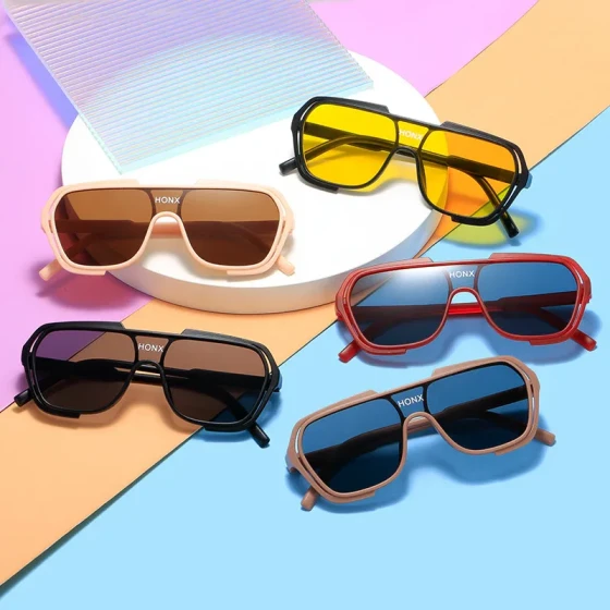 Children's fashion one-piece large-frame sunglasses, UV protection, personalized street style, trendy glasses for boys and girls