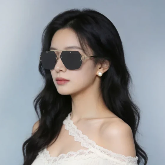 New fashion frameless polygonal women's sunglasses with a gradient color and a high-end European and American trend