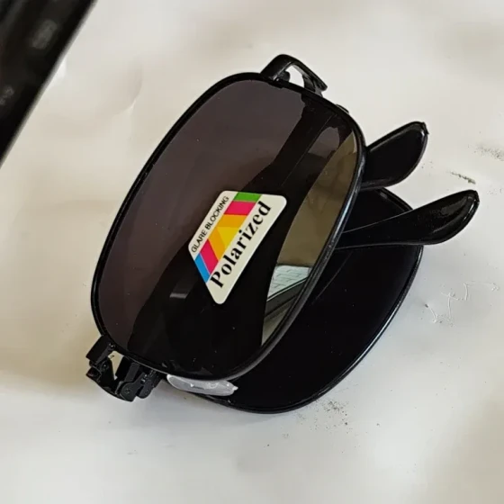 Fashionable polarized sunglasses for men and women, square frame sunglasses, UV protection sunshades, driving glasses, foldable photochromic glasses