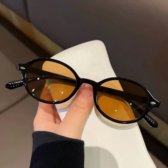 Zhang Jingyi's same style plain tortoiseshell oval nerd glasses for women, retro oval small frame, can be paired with sunglasses