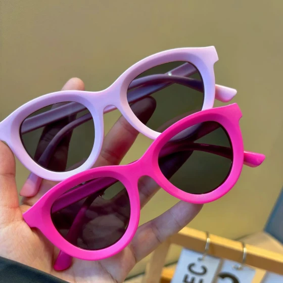Dopamine candy-colored frosted children's sunglasses, fashionable retro versatile sun protection for kids and babies