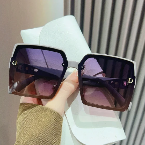 Luxury large-frame women's sunglasses for driving, polarized, suitable for live streaming, with a high-end feel
