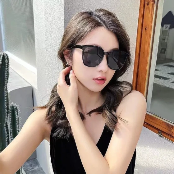 ins New trendy Korean-style fashion for men and women, popular with internet celebrities Three-point sunglasses for attracting customers