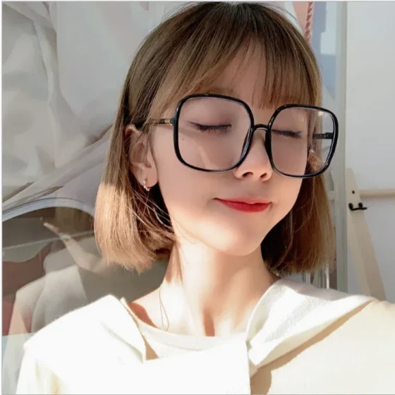 New fashion trendy blue light blocking large frame glasses, same style as influencer Zhou Yangqing, women's plain-faced flat glasses