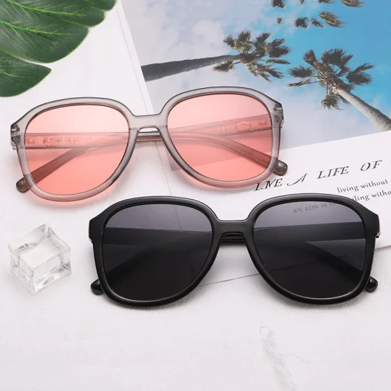 Korean-style studded sunglasses, the same style worn by celebrities and internet celebrities New ins Large-frame retro casual trendy sunglasses