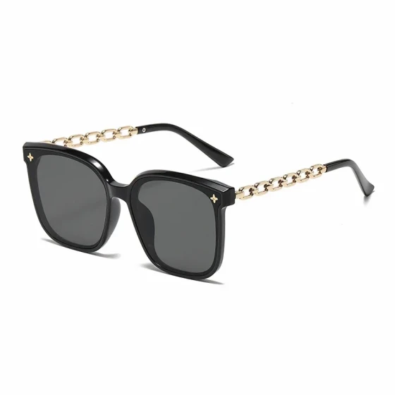 Square large-frame sunglasses for women, UV protection, vintage metal rivet black frame sunglasses