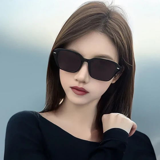 New small-frame retro sunglasses for men and women, high-end street style, trendy and fashionable, UV protection, Korean version sunglasses
