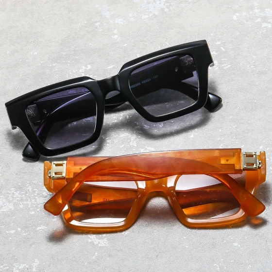 New square large-frame sunglasses for men and women, retro tortoiseshell-colored sunglasses, fashionable and trendy, sun protection and UV protection